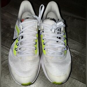 Nike Kids Sneakers White and Neon Yellow